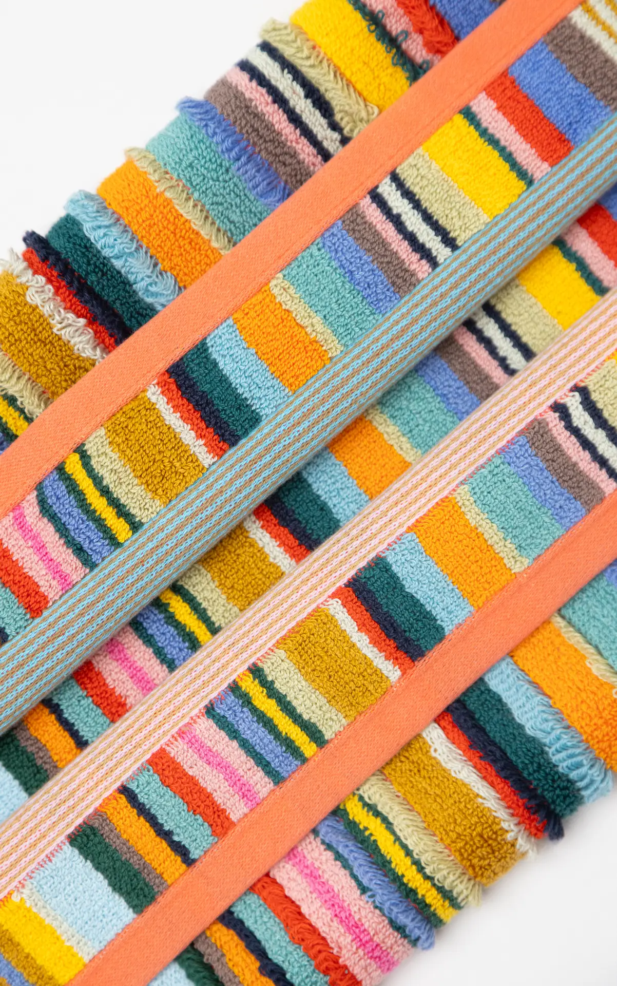 foekje-fleur-odds-ends-badematte-113-ribbons-70-x-50-cm-aus-industrieresten image 2
