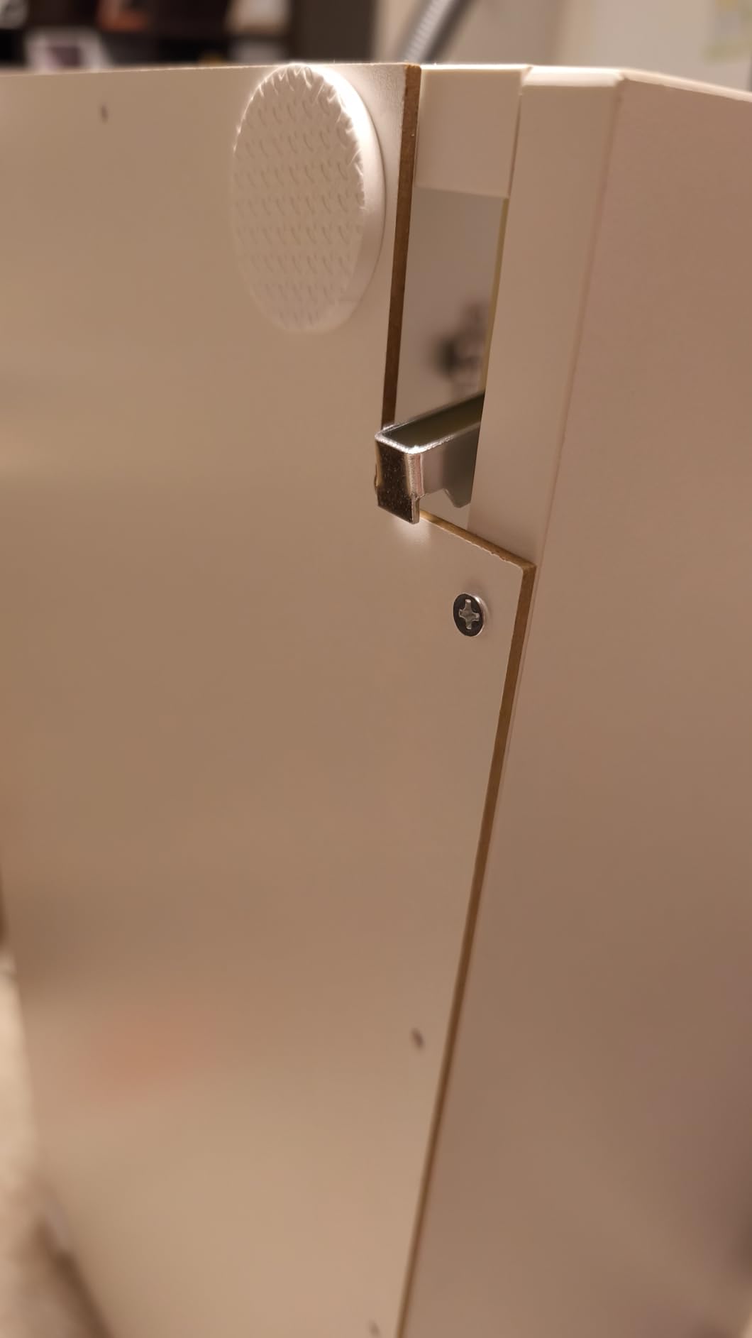 Schöner Hängeschrank