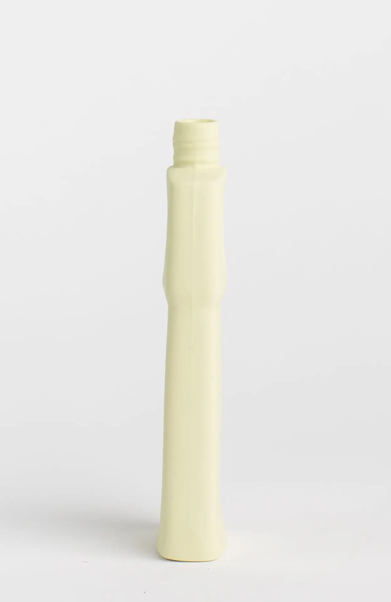 foekje-fleur-porcelain-bottle-vase-18-post-it-porzellanvase image 4