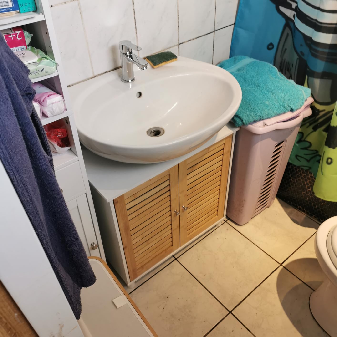 Solider Schrank fürs Geld