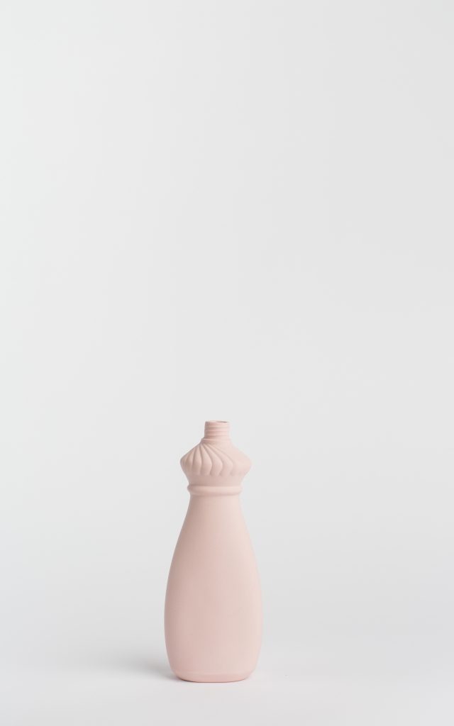 foekje-fleur-porzellan-flaschenvase-15-powder-handgefertigt-in-portugal-21-6-8-0 image 7