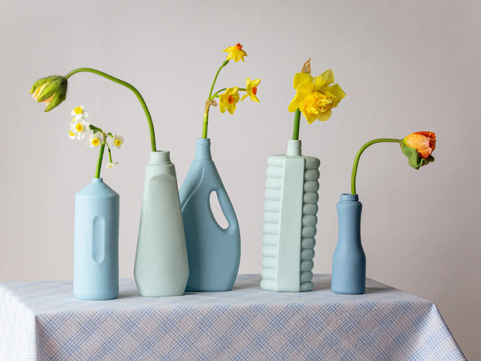 foekje-fleur-porzellan-flaschenvase-10-mint-handgefertigt-in-jingdezhen-24-8-9-6 image 8