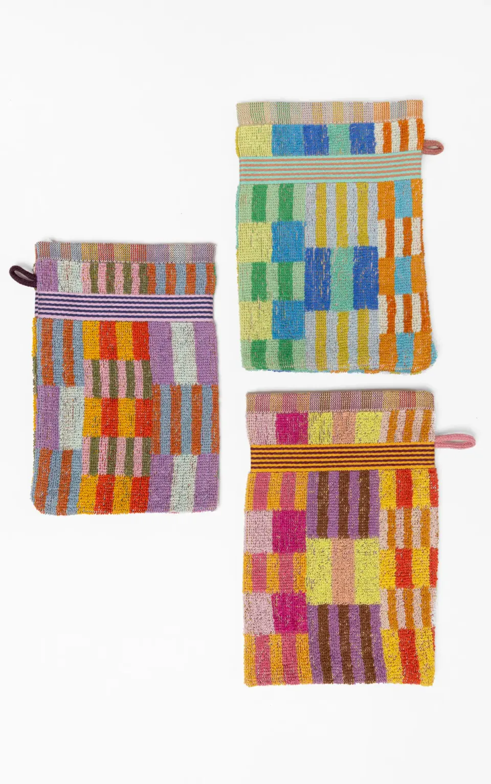foekje-fleur-wash-glove-trio-121-tulip-quilt-3-waschhandschuhe-aus-industrierest image 1