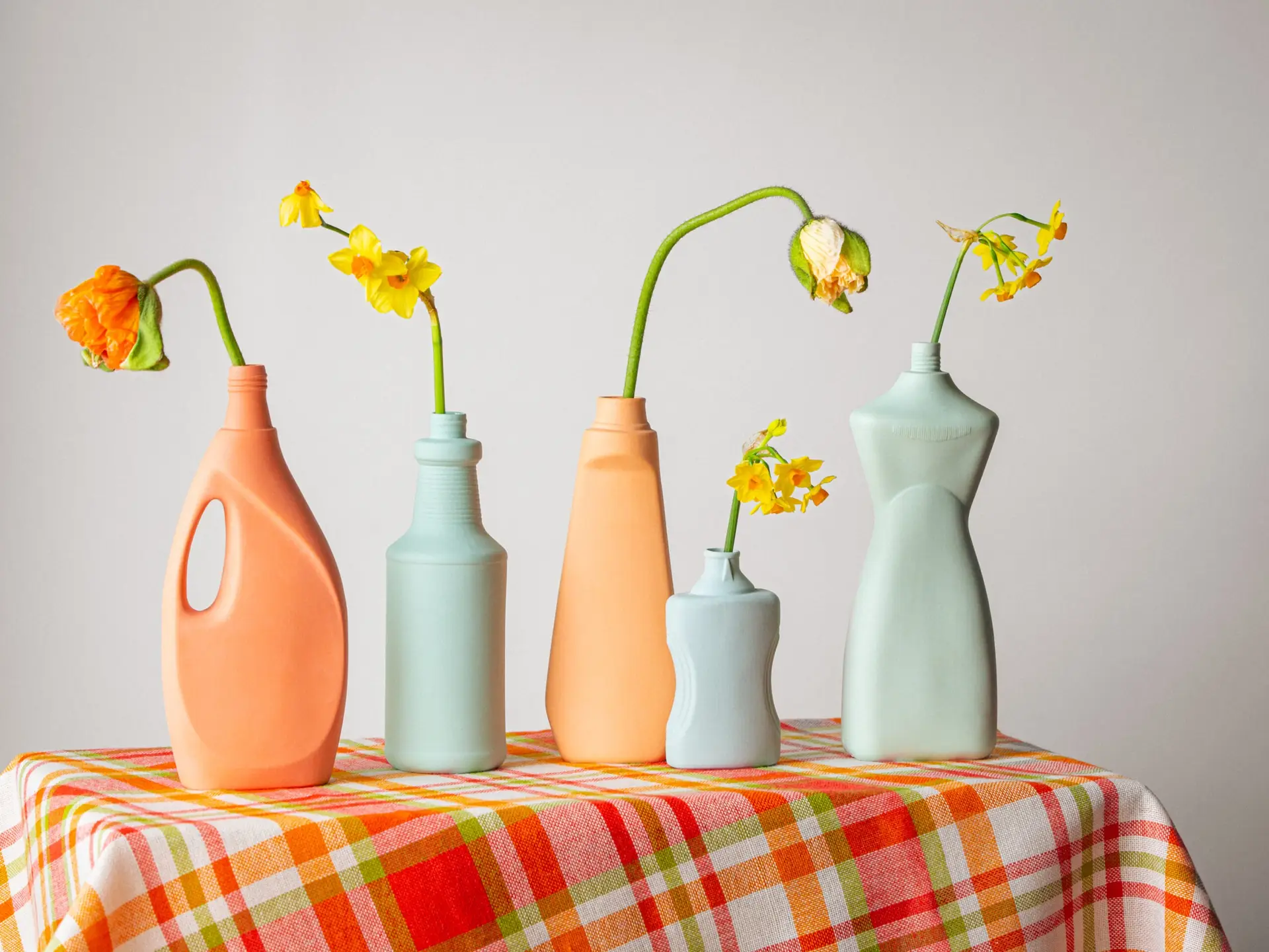 foekje-fleur-porzellan-flaschenvase-21-lavendel-handgefertigte-vase-aus-porzella image 4