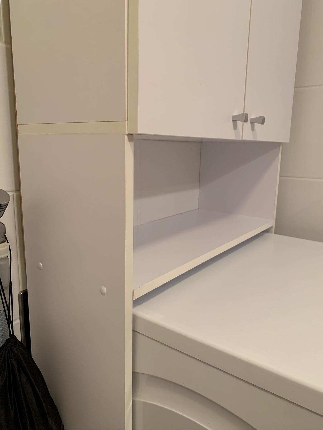 Stabil, aber eine Tür klemmt