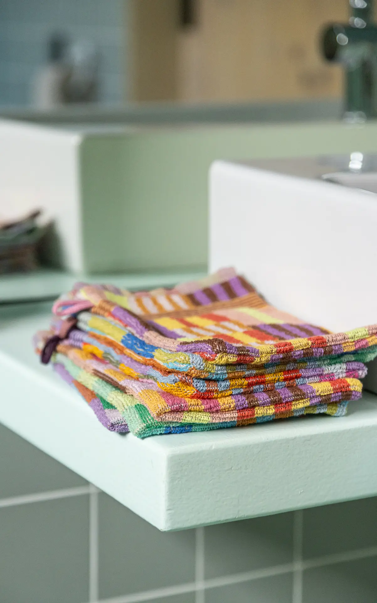 foekje-fleur-wash-glove-trio-121-tulip-quilt-3-waschhandschuhe-aus-industrierest image 2