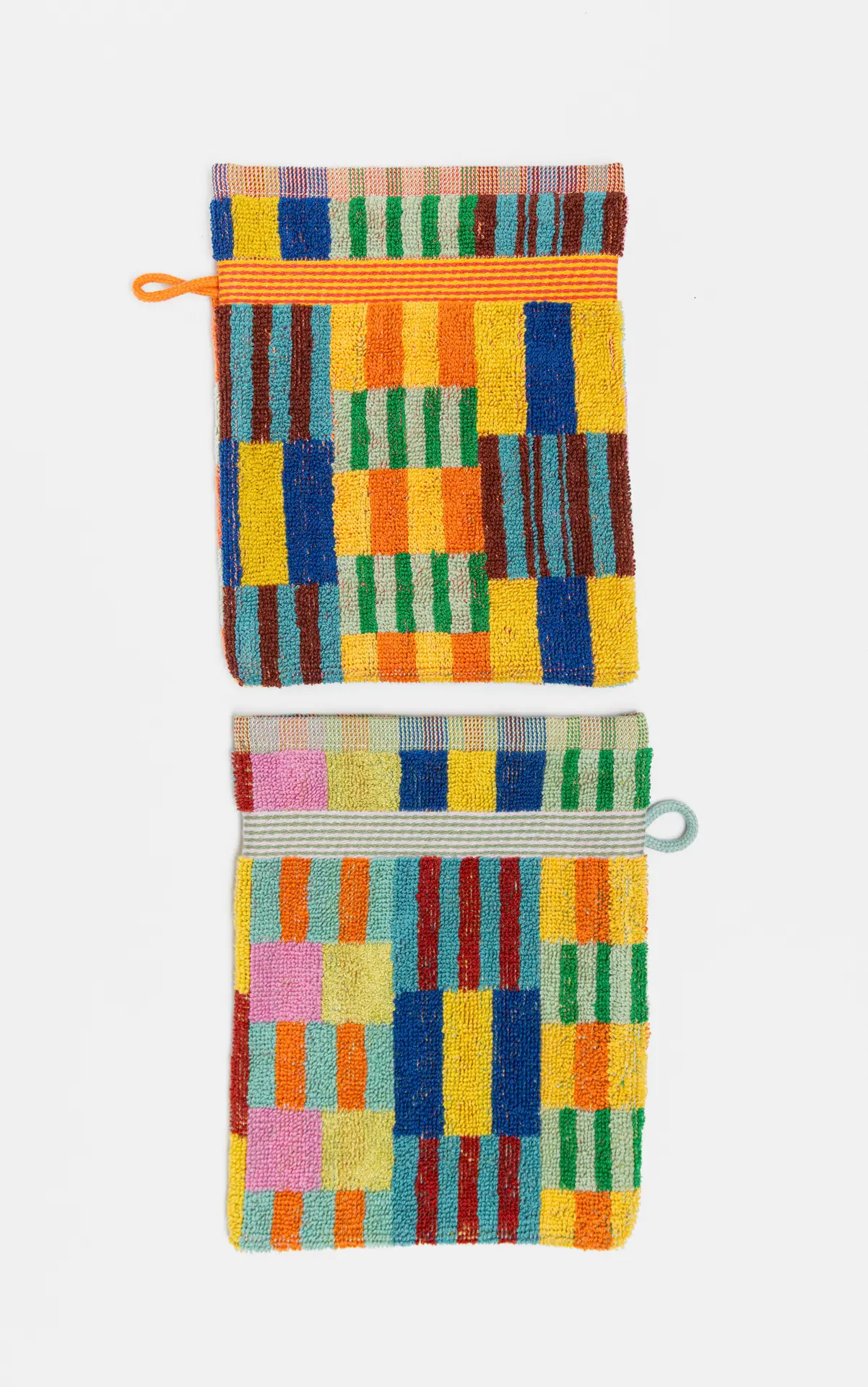 foekje-fleur-random-wash-glove-waschhandschuh-aus-baumwolle-mit-tulpenquilt-must image 4